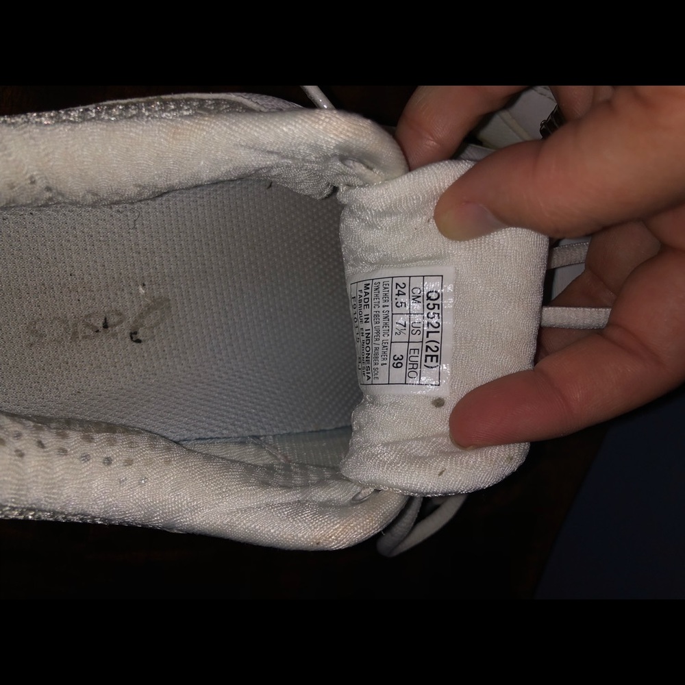 ASICS 7.5 - Picture 2 of 2